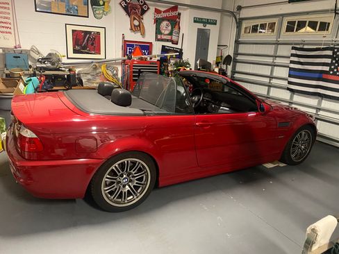 Used 2001 BMW M3 Convertible image 2