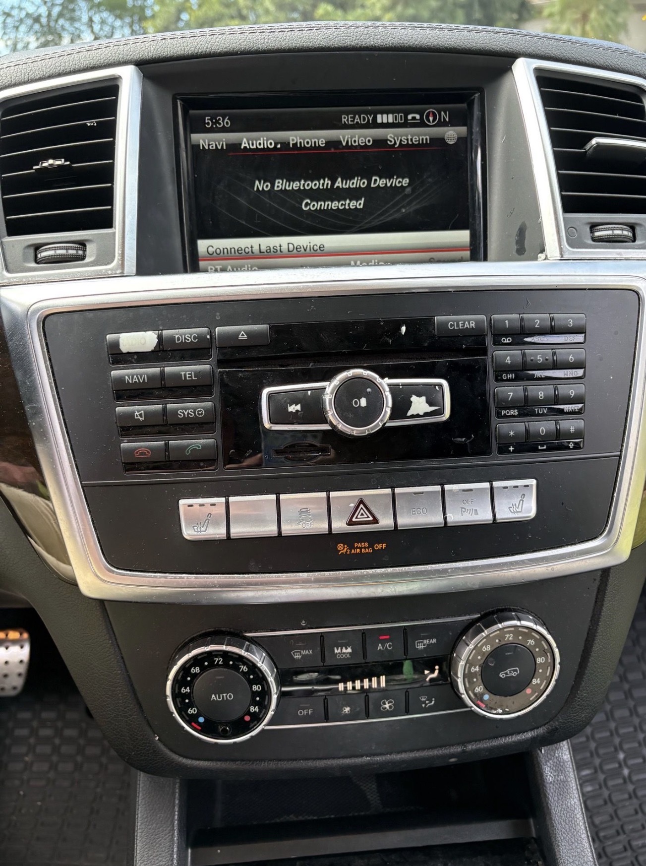 Used 2015 Mercedes-Benz GL 450 4MATIC image 2
