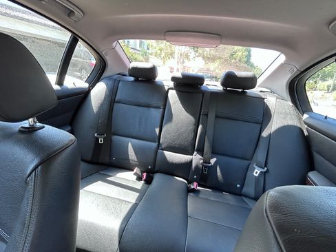 Used 2009 BMW 335i Sedan image 9