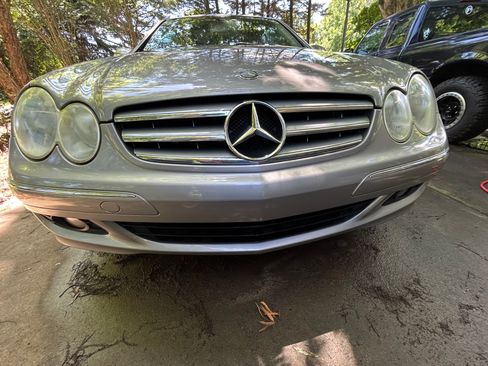 Used 2006 Mercedes-Benz CLK 350 Coupe image 13