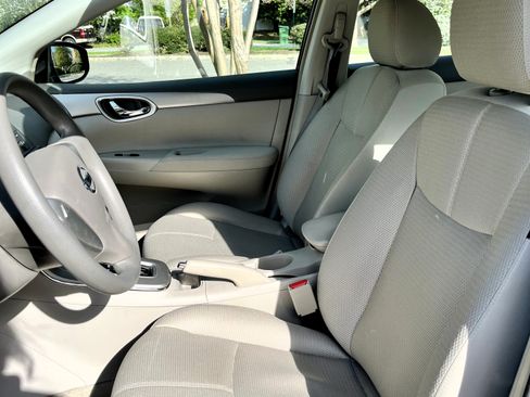Used 2013 Nissan Sentra S image 11
