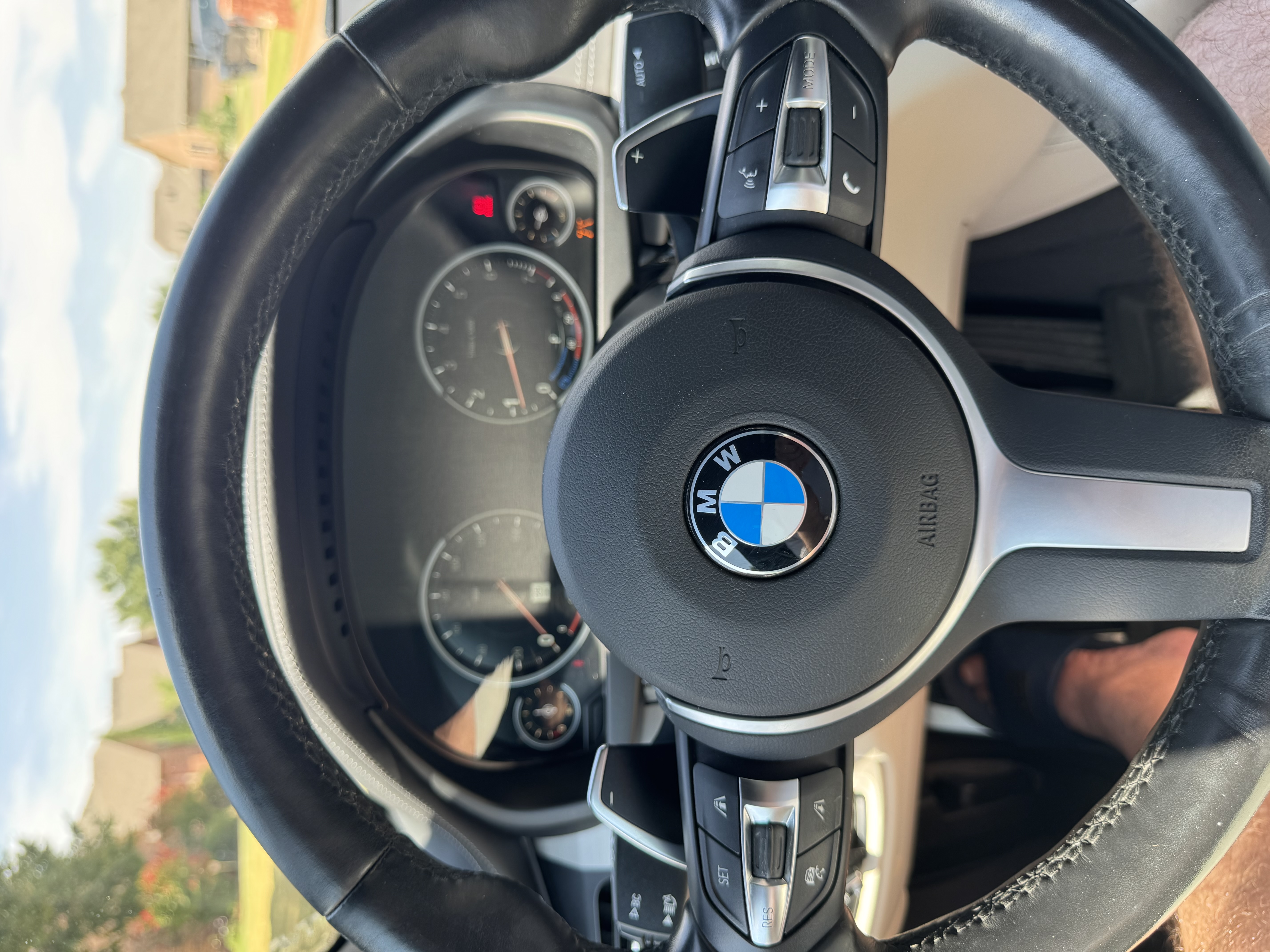 Used 2018 BMW X6 xDrive50i AWD/4WD image 6