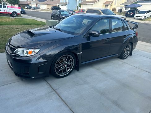 Used 2013 Subaru Impreza WRX STI image 4