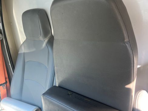 Used 2015 Ford E-350 and Econoline 350 Super Duty image 12