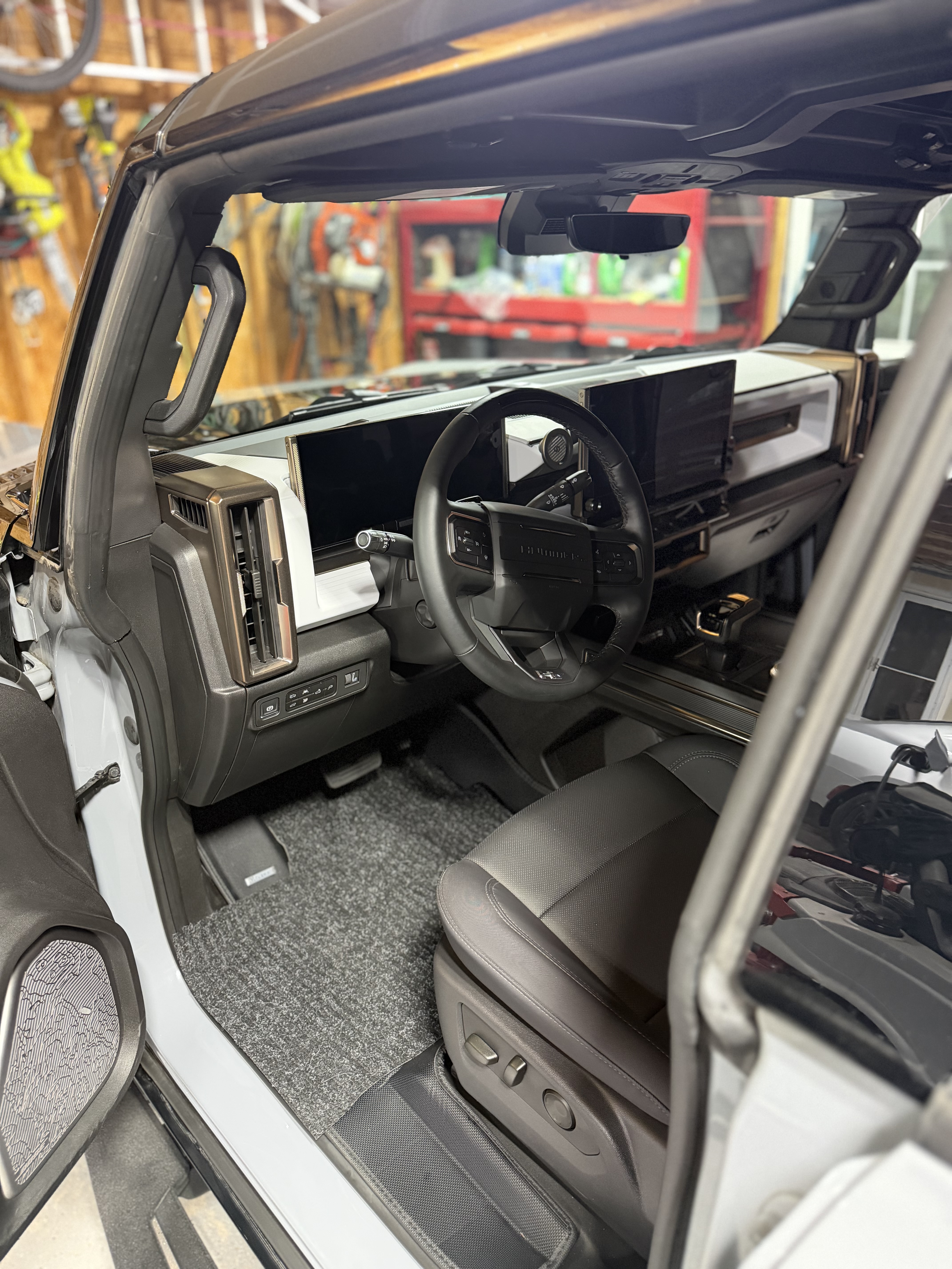 Used 2025 GMC Hummer EV 3X AWD/4WD image 6