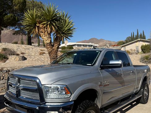 Used 2014 RAM 3500 Laramie Longhorn image 6
