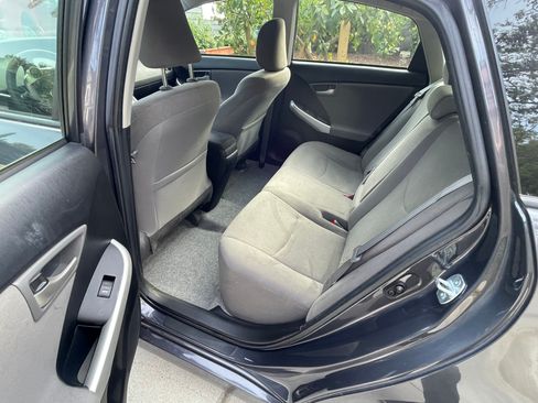 Used 2015 Toyota Prius Four image 5
