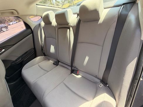 Used 2017 Honda Civic EX-T image 14