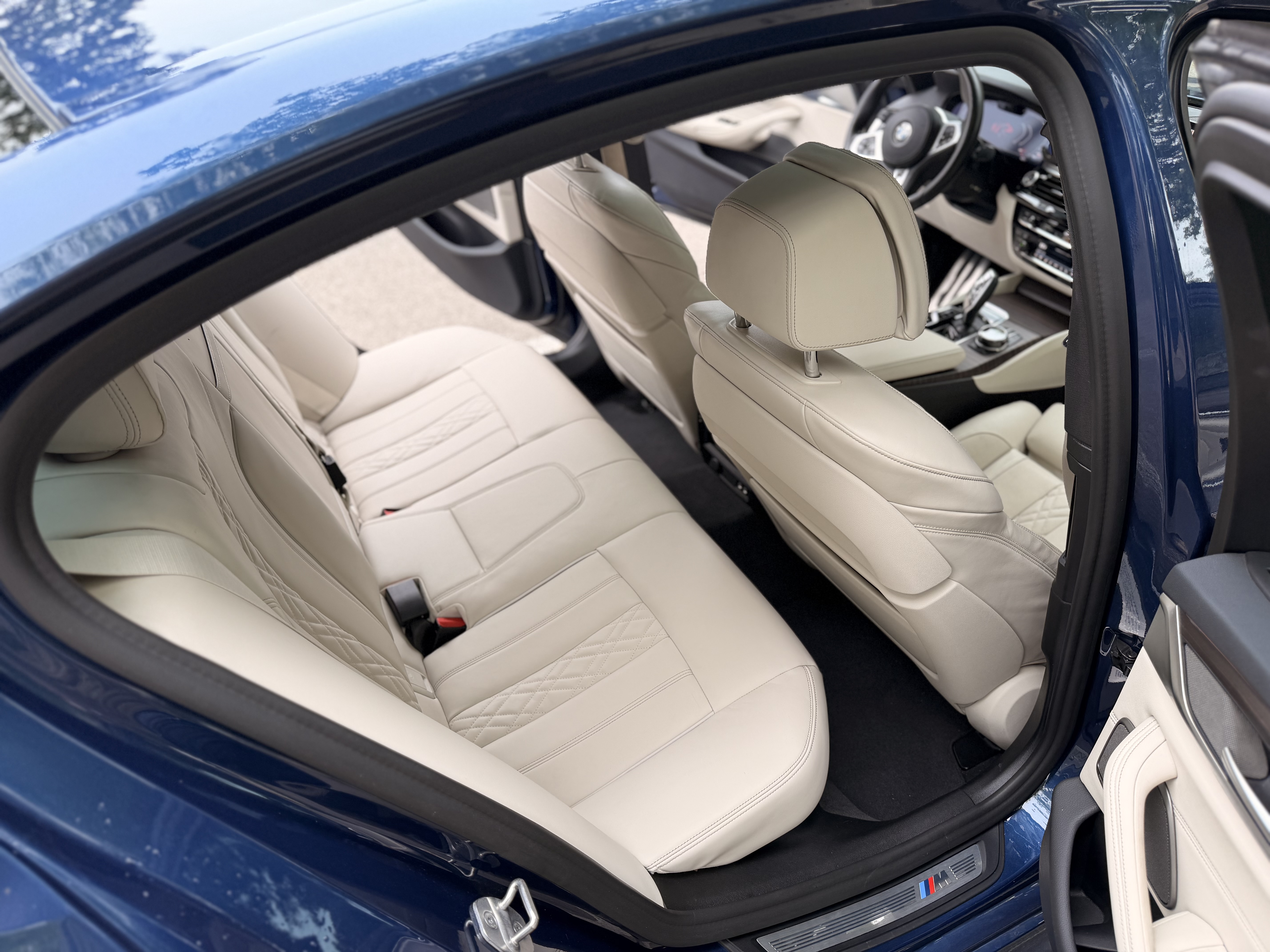 Used 2021 BMW 540i w/ Executive Package RWD image 13