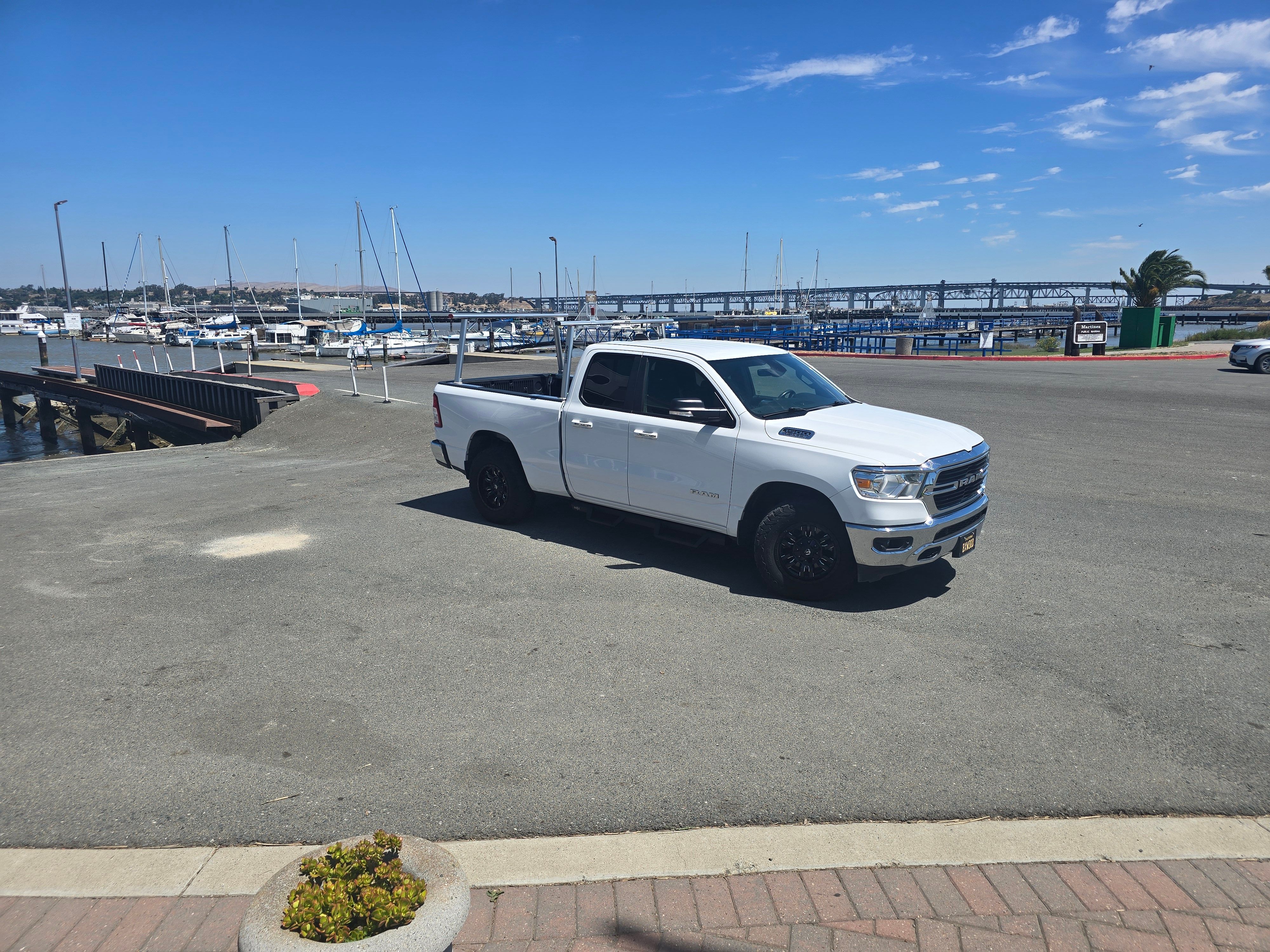 Used 2019 RAM 1500 Big Horn AWD/4WD image 1