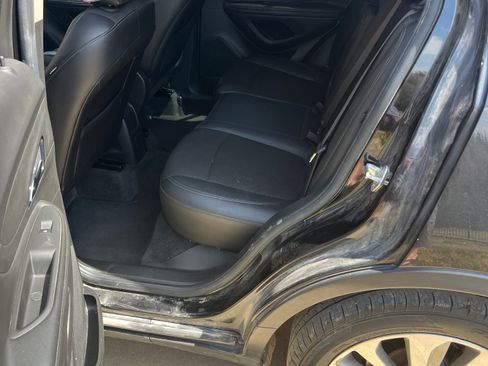 Used 2017 Buick Encore Preferred image 6