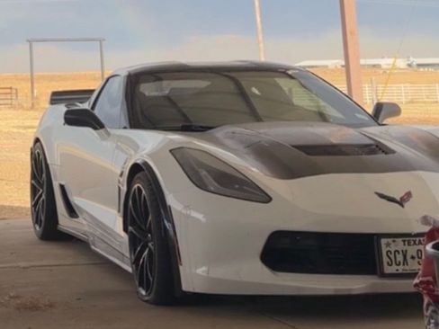 Used 2017 Chevrolet Corvette Grand Sport image 3