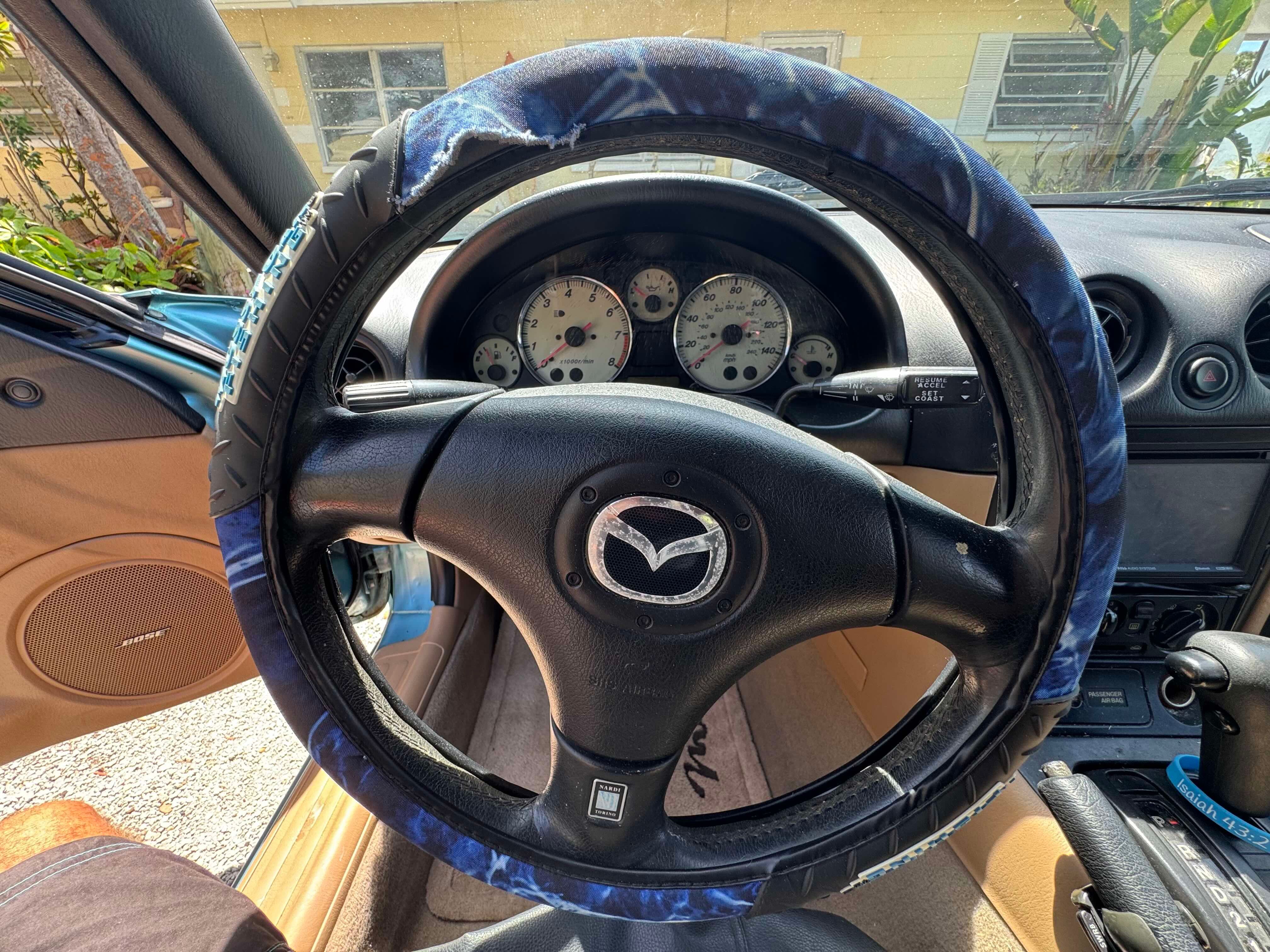 Used 2002 MAZDA MX-5 Miata LS RWD image 12