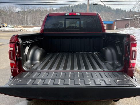 Used 2023 RAM 1500 Laramie image 19