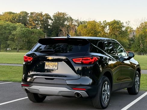 Used 2023 Chevrolet Blazer LT AWD/4WD image 8