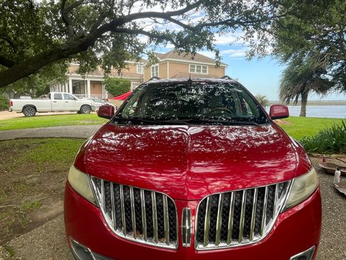 Used 2011 Lincoln MKX 2WD w/ 101A Rapid Spec Order Code image 1