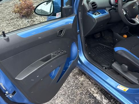 Used 2015 Chevrolet Spark LT FWD image 15