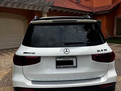 Used 2025 Mercedes-Benz GLB 35 AMG 4MATIC image 7