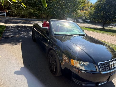 Used 2006 Audi S4 Cabriolet image 2