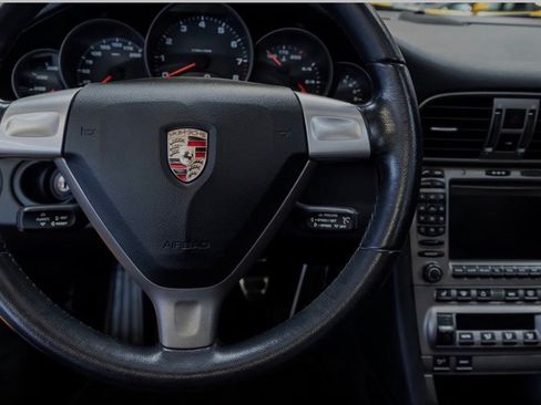 Used 2007 Porsche 911 Carrera RWD image 5