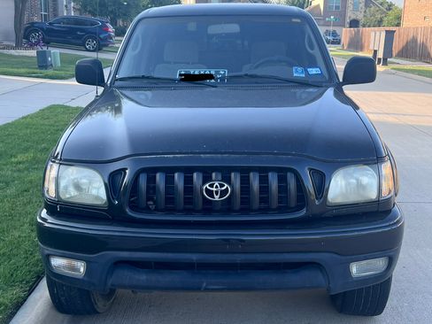 Used 2002 Toyota Tacoma PreRunner RWD image 4