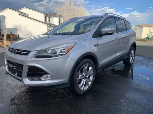 Used 2014 Ford Escape Titanium w/ Equipment Group 401A image 2