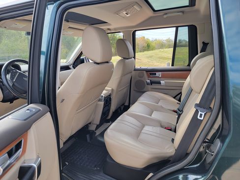 Used 2016 Land Rover LR4 HSE image 14