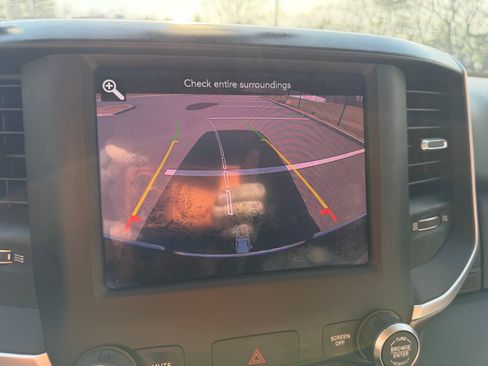 Used 2019 RAM 2500 Big Horn image 20