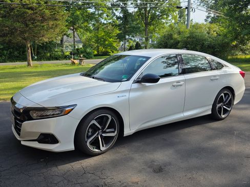 Used 2022 Honda Accord Sport image 5