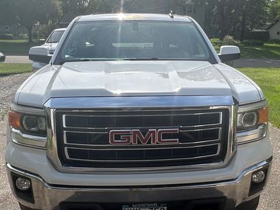 Used 2014 GMC Sierra 1500 SLE w/ SLE Value Package
