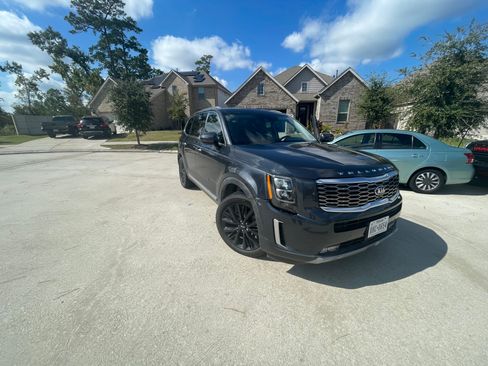 Used 2020 Kia Telluride SX image 2