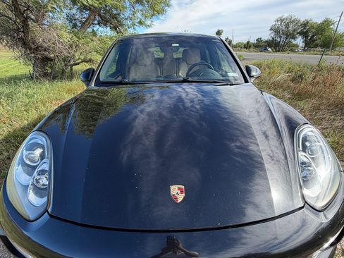 Used 2018 Porsche Cayenne Platinum Edition AWD/4WD image 18