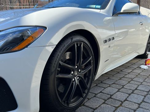 Used 2018 Maserati GranTurismo Sport image 6