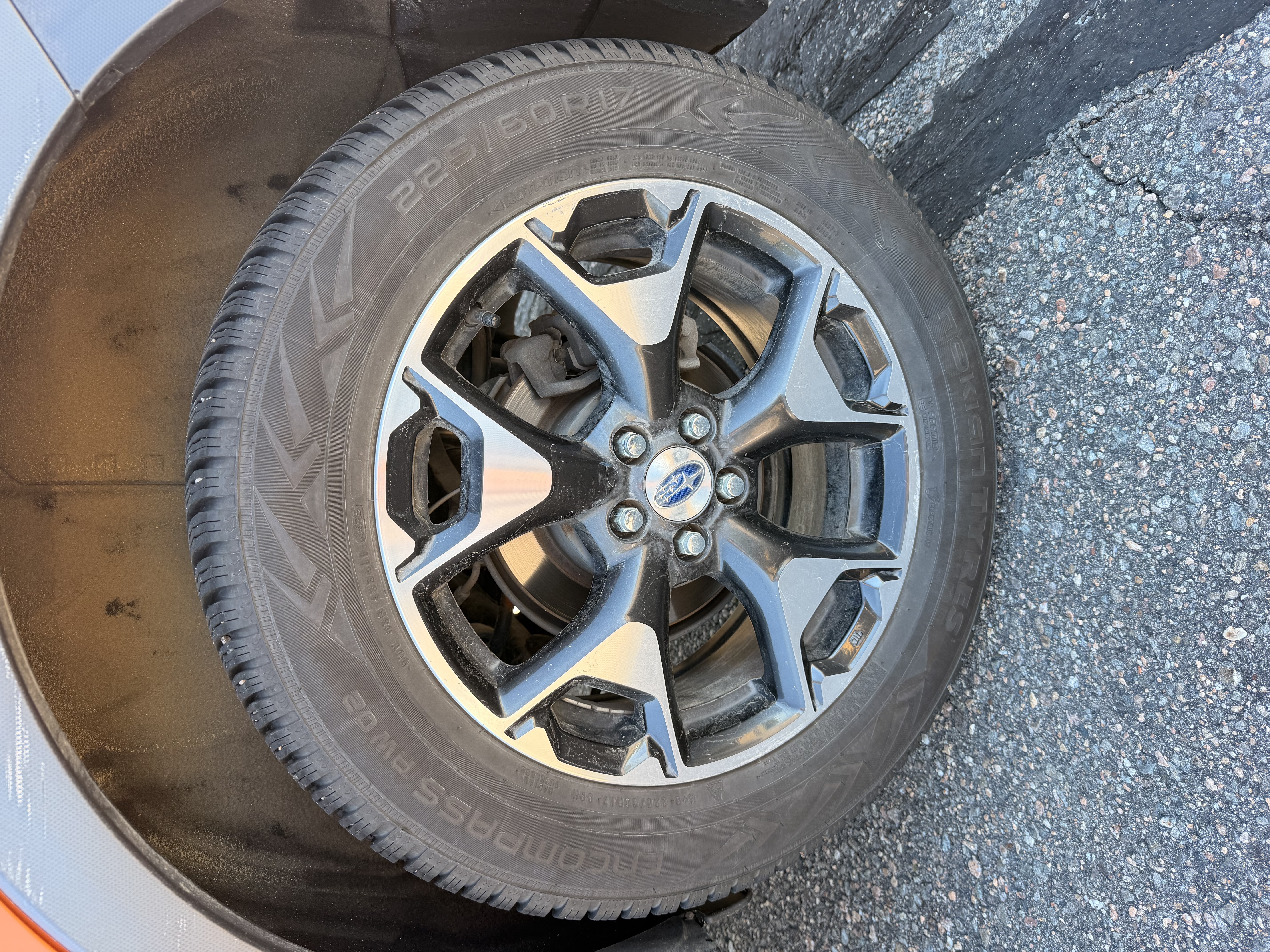 Used 2018 Subaru Crosstrek 2.0i Premium AWD/4WD image 9