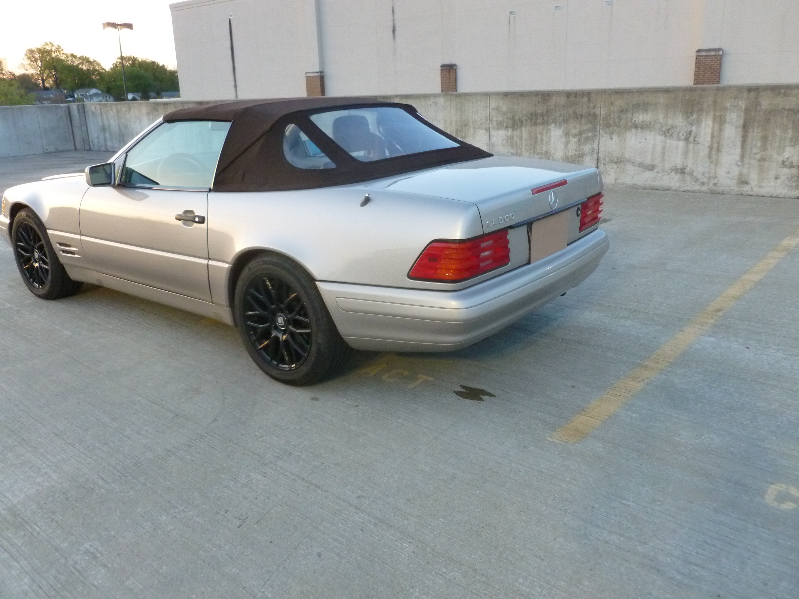 Used 1998 Mercedes-Benz SL 500 image 11
