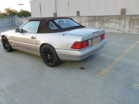 Used 1998 Mercedes-Benz SL 500 image 11