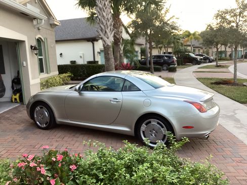Used 2002 Lexus SC 430 Convertible image 6