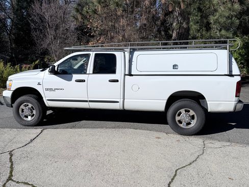 Used 2006 Dodge Ram 2500 Truck SLT w/ Quad Cab Big Horn Value Group image 1