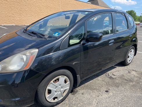 Used 2013 Honda Fit image 9