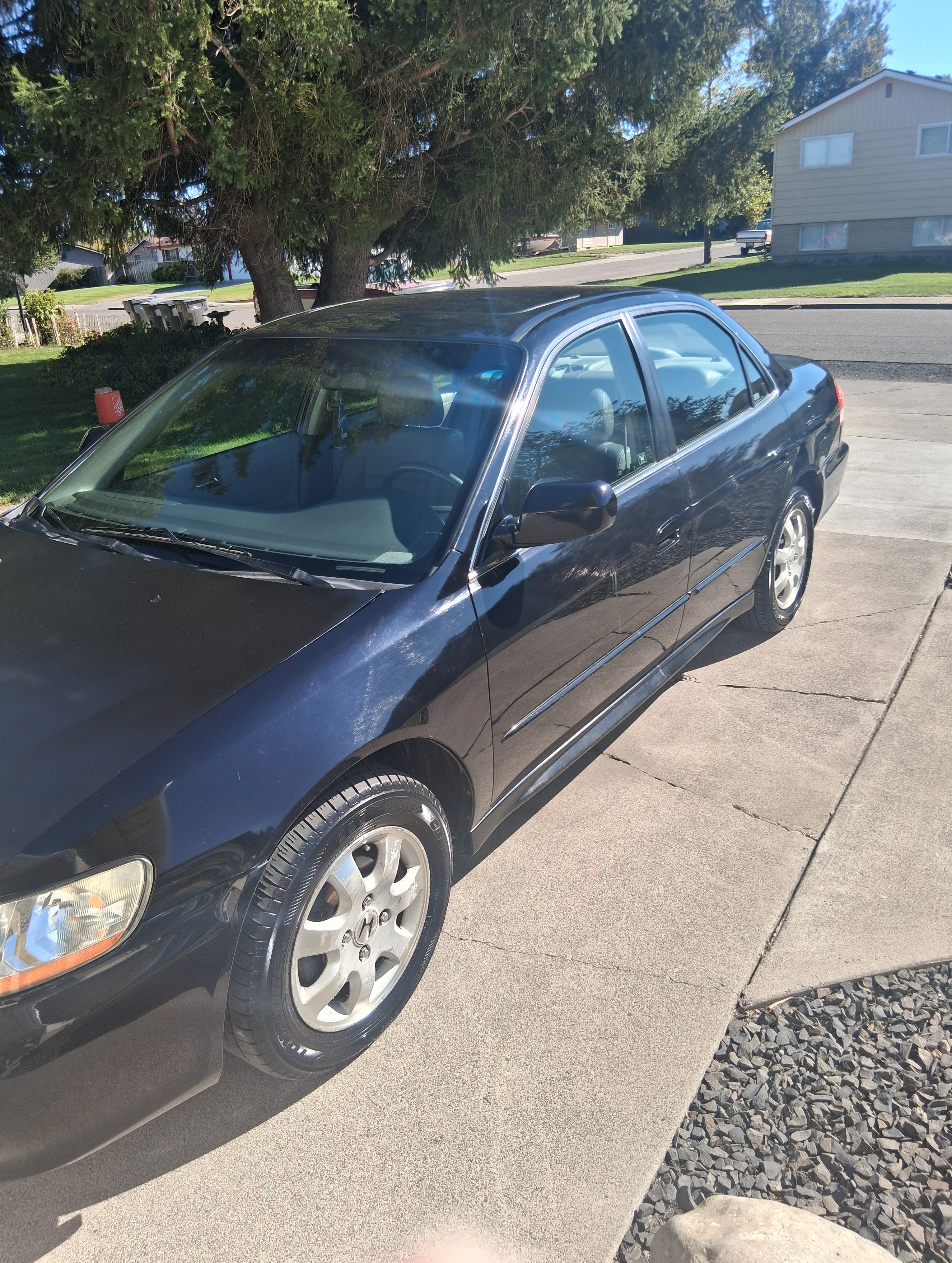 Used 2001 Honda Accord EX image 1