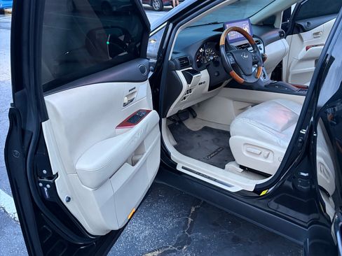 Used 2012 Lexus RX 350 FWD w/ Premium Pkg image 16