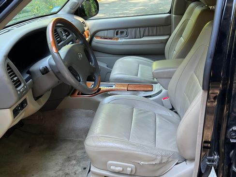 Used 2003 INFINITI QX4 4WD w/ Heated Seats Pkg image 6