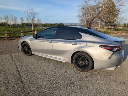 Used 2022 Toyota Camry XSE w/ Navigation Package image 2