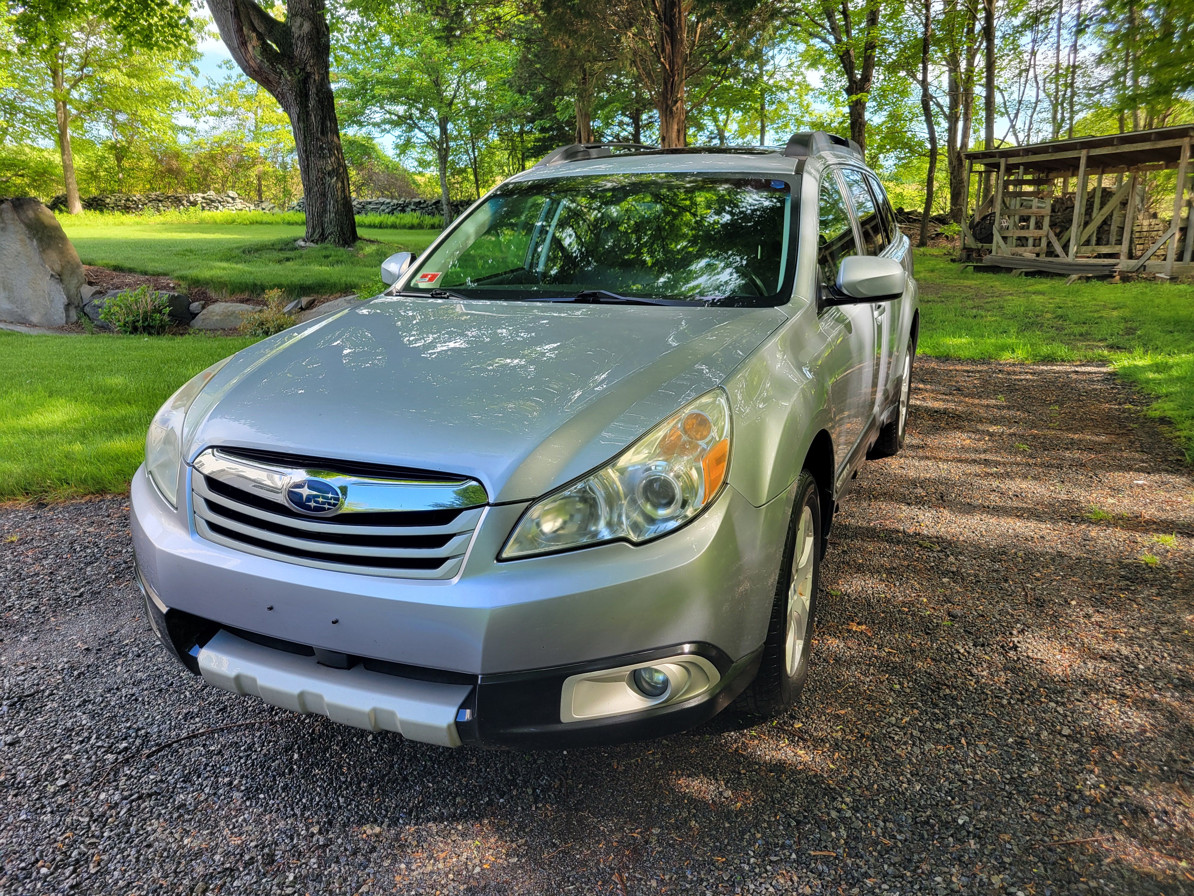 Used 2012 Subaru Outback 2.5i Limited w/ Moonroof Pkg AWD/4WD image 5
