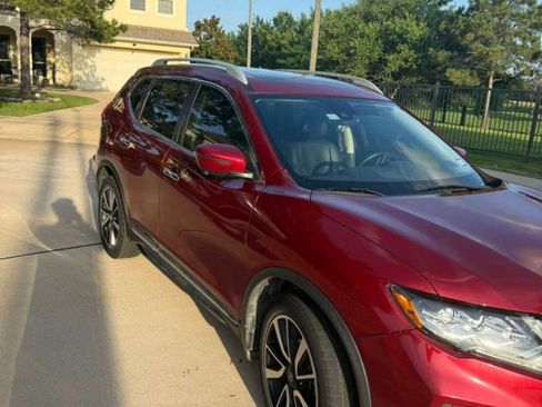 Used 2020 Nissan Rogue SL w/ Premium Package FWD image 5