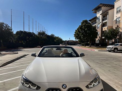 Used 2021 BMW M440i Convertible w/ Premium Package image 2