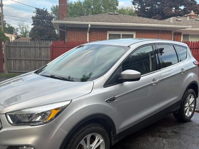 Used 2019 Ford Escape SE