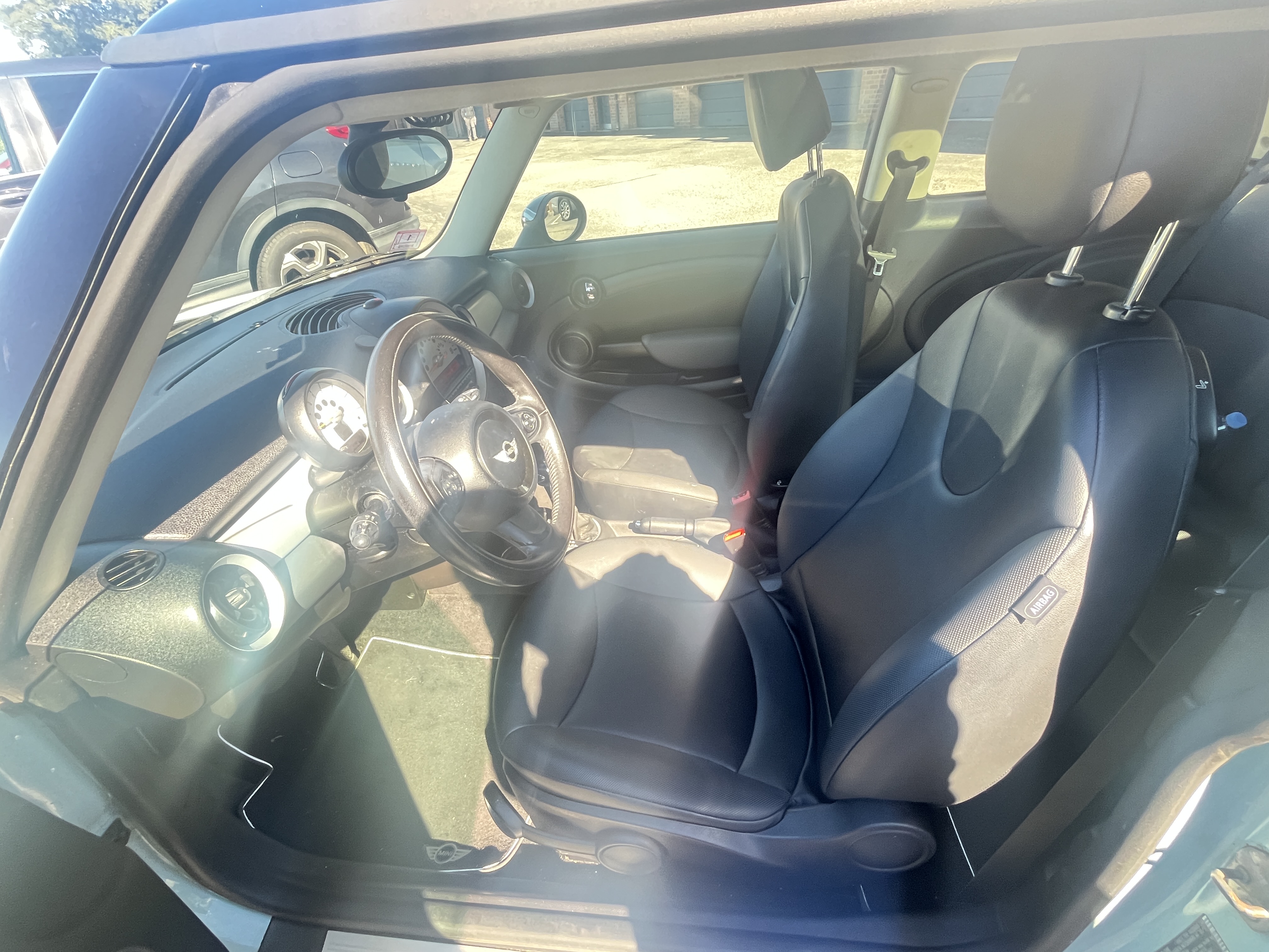 Used 2012 MINI Cooper Hardtop FWD image 8