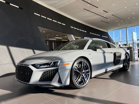 Used 2023 Audi R8 V10 performance image 10