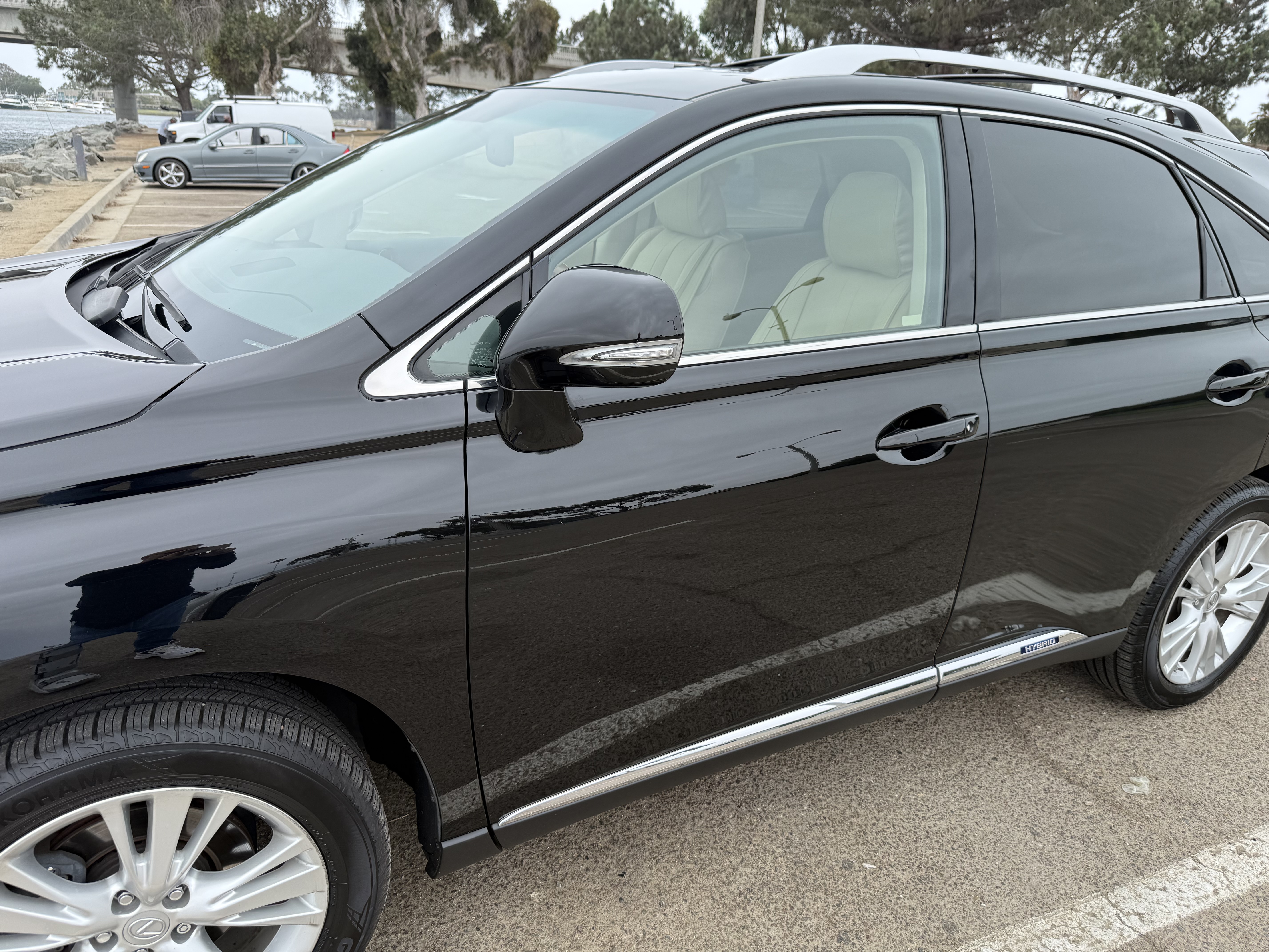 Used 2012 Lexus RX 450h FWD w/ Premium Pkg image 5